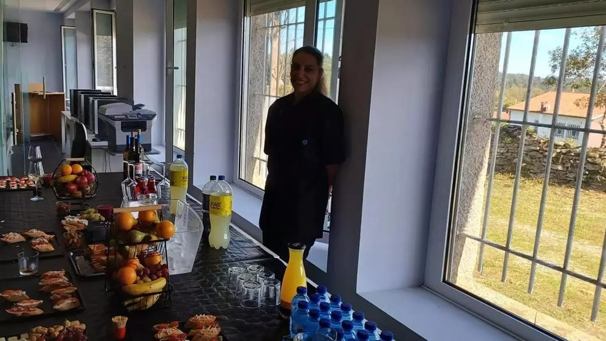 Raquel, 47 años y un empleo después de convivir con un trastorno mental: «No esperaba encontrar trabajo a mi edad»