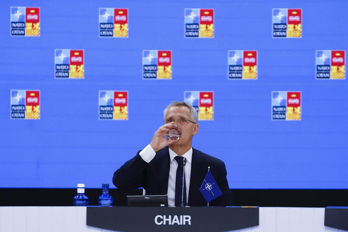 MADRID, 30/06/2022.- El secretario general de la OTAN, Jens Stoltenberg, en la segunda jornada de la cumbre de la OTAN que se celebra este jueves en el recinto de Ifema, en Madrid. EFE/Sergio Pérez