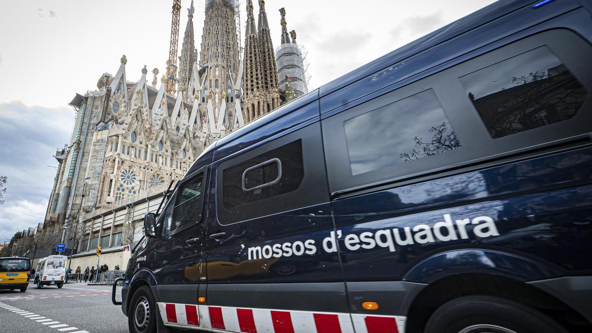 Refuerzan la vigilancia en la Sagrada Família y otros puntos de Barcelona por Semana Santa