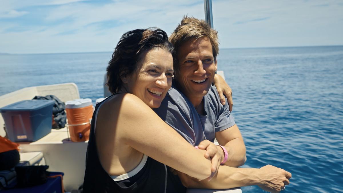 NUEVO PROGRAMA LASEXTA | ‘Cazadores de imágenes’: Silvia Abril, Mario Vaquerizo y Arturo Valls buscan las fotografías más impresionantes de animales salvajes