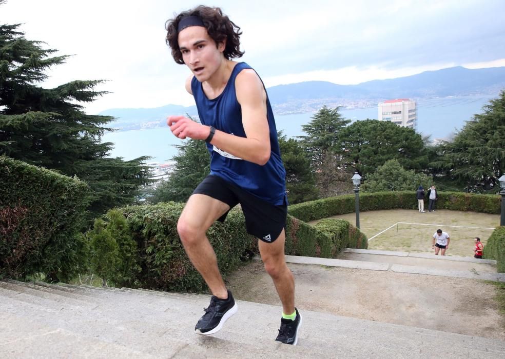 Una carrera de altura en Vigo. // Marta G. Brea