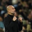 Guardiola celebra el gol de De Bruyne