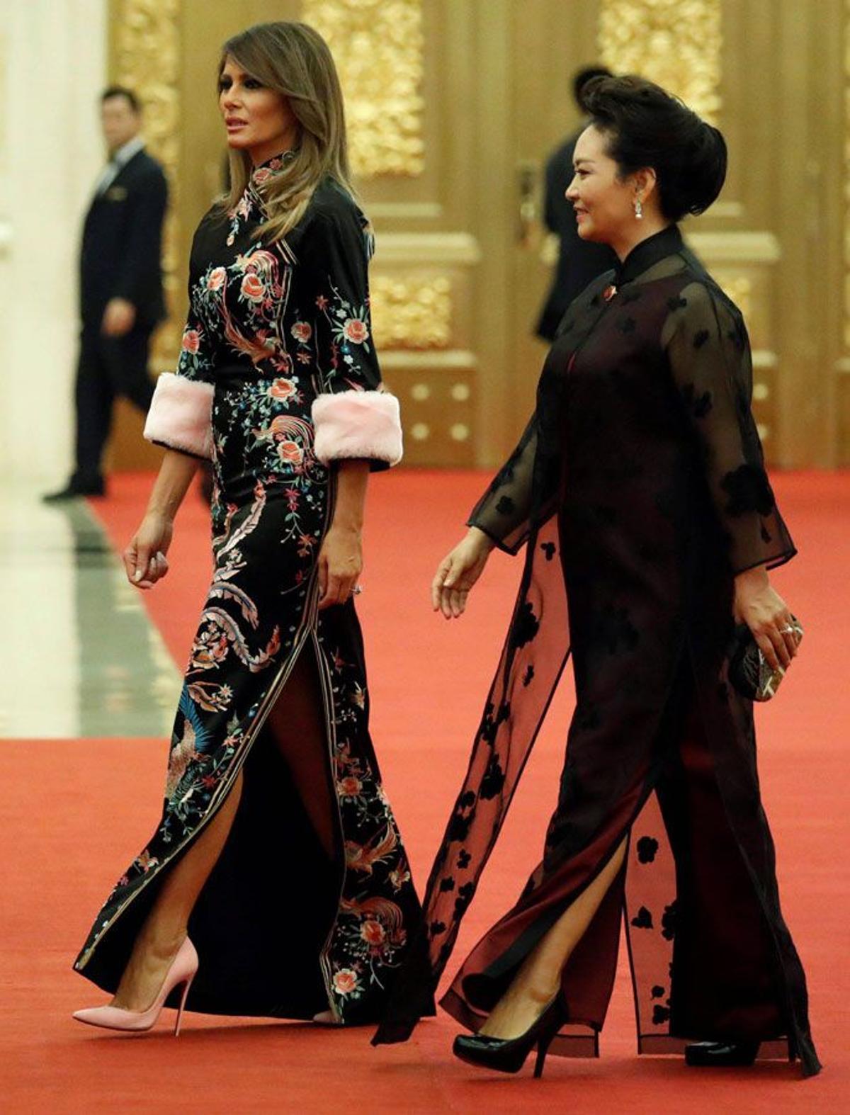 Melania Trump con vestido de inspiración oriental de Gucci