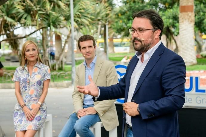 Pablo Casado (PP) hace campaña en Canarias