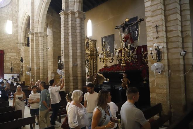 Los últimos preparativos del Magno Vía Crucis, en imágenes