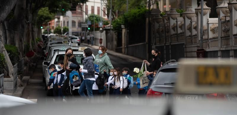 Segunda caravana de taxistas por Santa Cruz de Tenerife