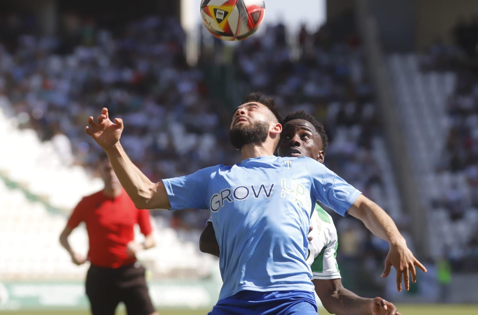 Córdoba CF-Alcoyano: las imágenes del partido en El Arcángel