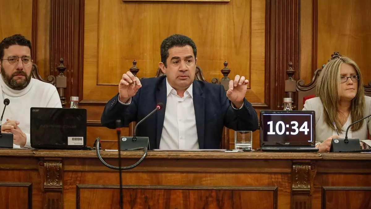 El alcalde de Alcoy se someterá  a una cuestión de confianza tras no poder aprobar el presupuesto para este año