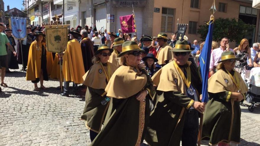 Coronado causa furor en la Festa do Albariño de Cambados