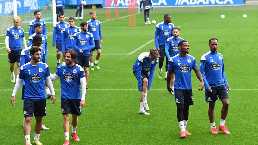 Jugadores del Dépor en un entrenamiento.