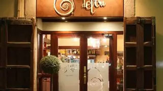 L’Ajuntament d’Igualada ordena el tancament del Rovell de l’Ou i el propietari denuncia una decisió injusta