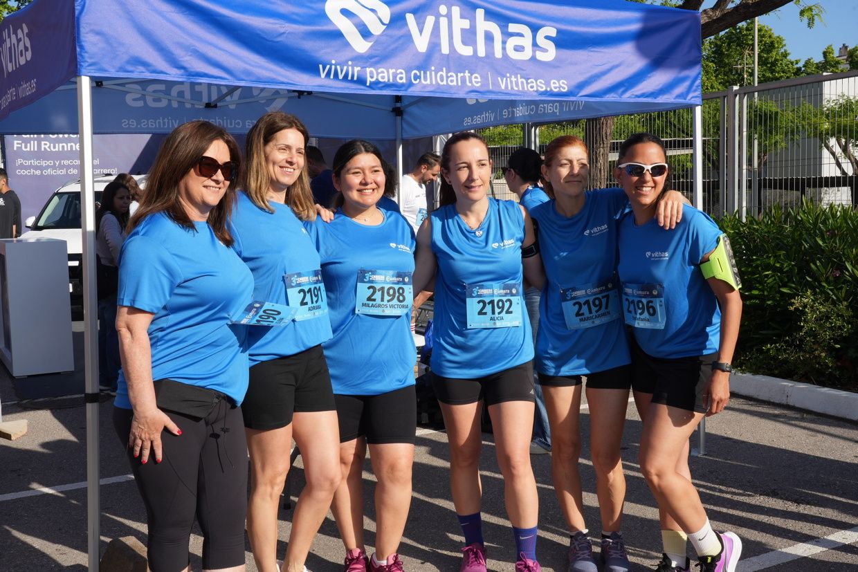 Búscate en las fotos de la Carrera de las Empresas en Castellón