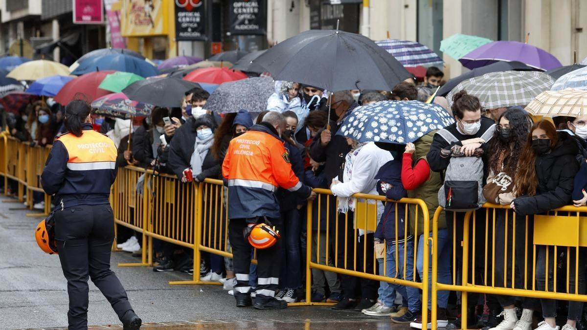 El tiempo en Valencia amenaza la celebración de la primera mascletà, prevista para el sábado 1 de marzo.