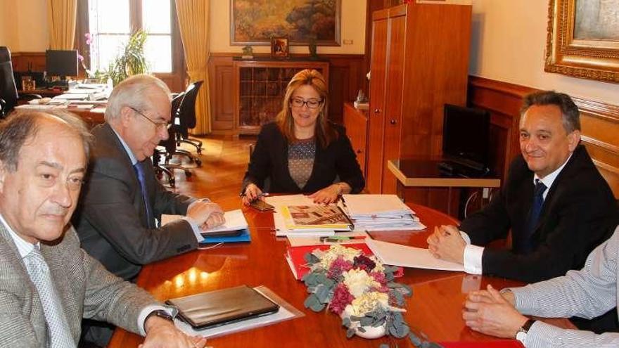 Mayte Martín, reunida con el presidente del Consejo de Cuentas.