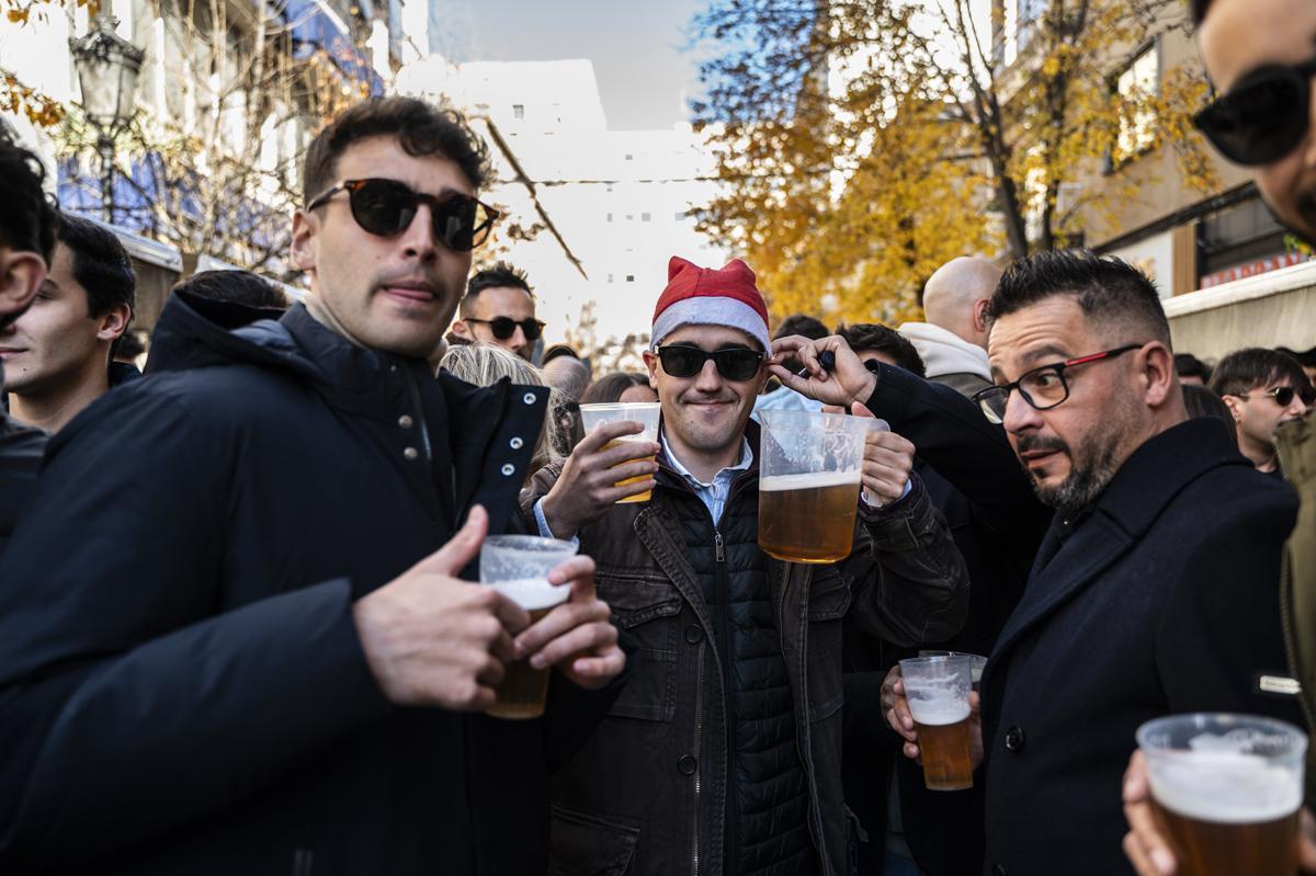 Fotogalería | Búscate en las cañas de Nochebuena de Cáceres