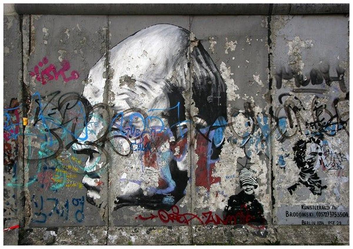 Pintadas en el Muro de Berlín