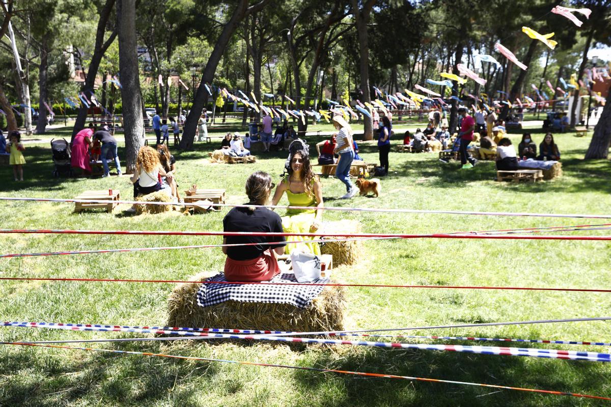 La zona de picnic fue una de las más demandadas y según ha qué hora resultaba complicado encontrar un hueco.
