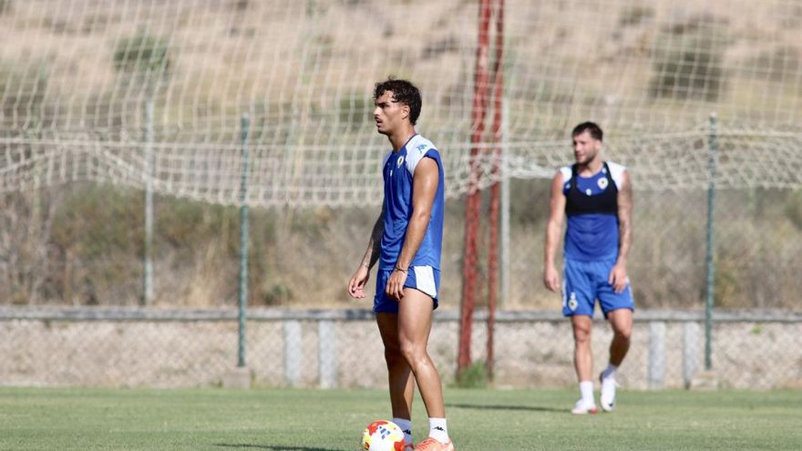El Hércules se rearma desde la retaguardia