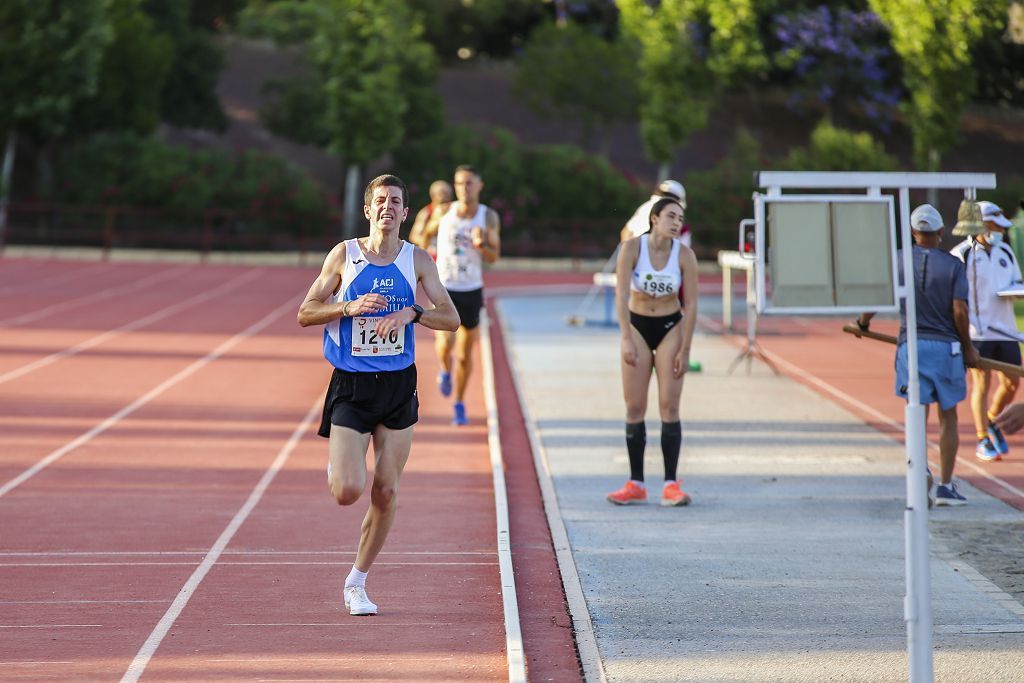 Campeonato regional de atletismo. Primera jornada