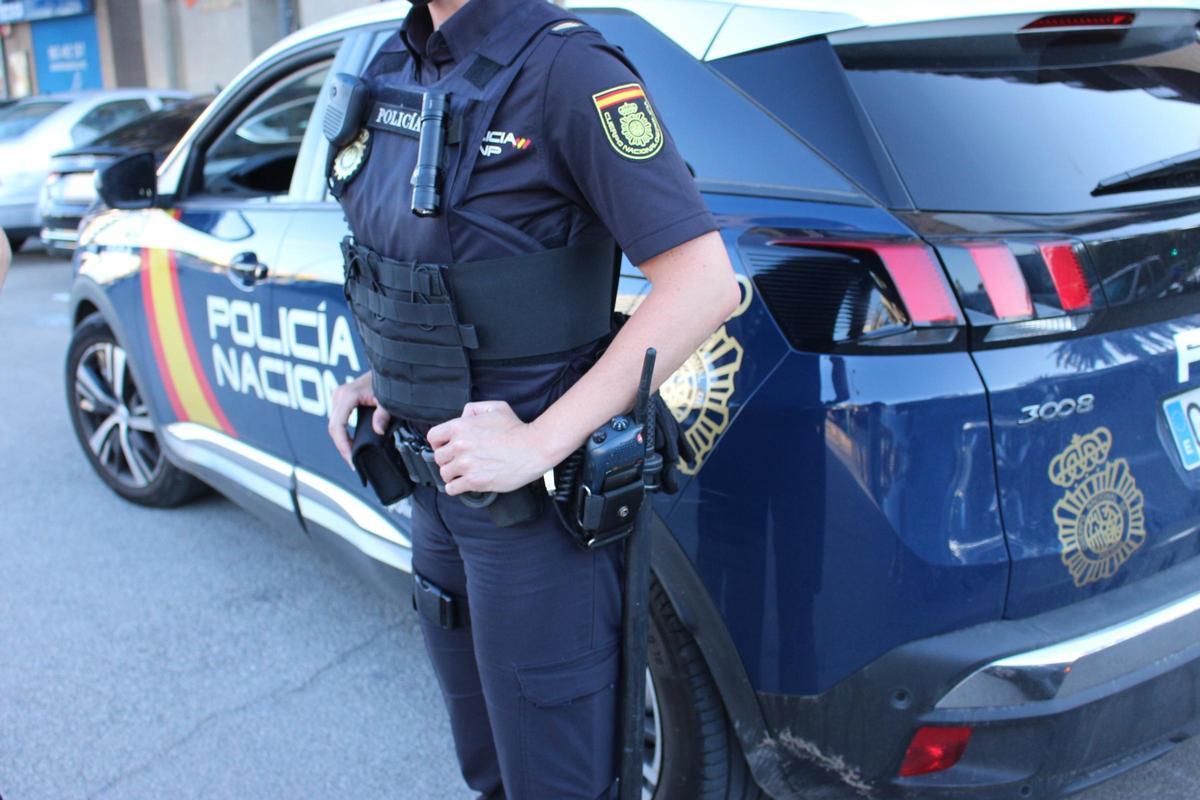 Imagen de un agente de la Policía Naional.