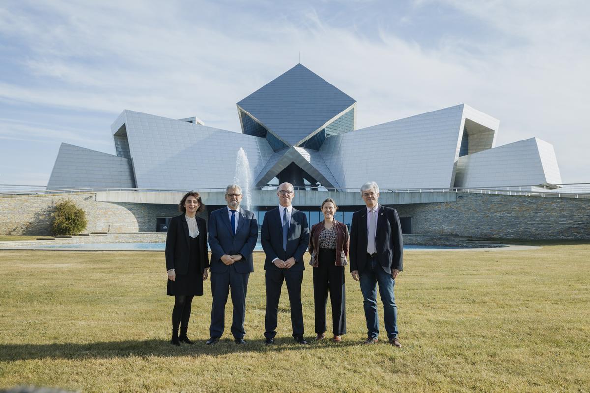 Presentación de la cátedra junto a la Universidad de Zaragoza.