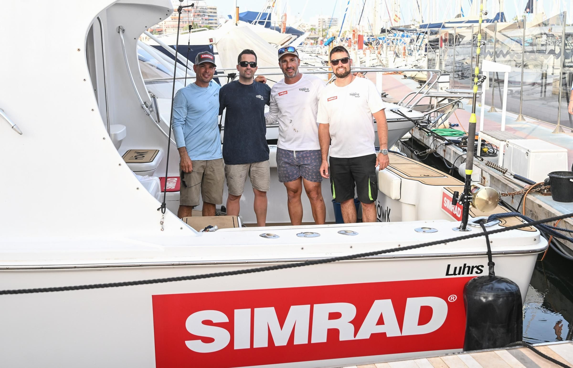 Un día a bordo del Artic pescando atunes rojos para marcarlos con GPS