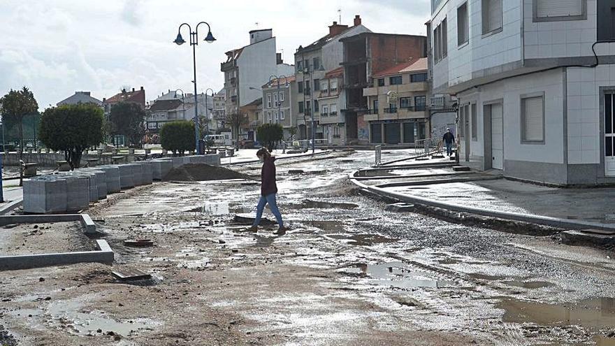 La avenida de Beiramar sigue en obras.