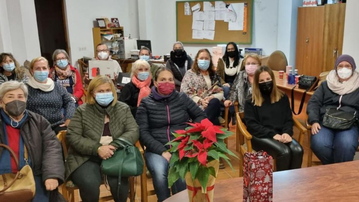 Asistentes al curso benéfico de inteligencia emocional. | D.M.