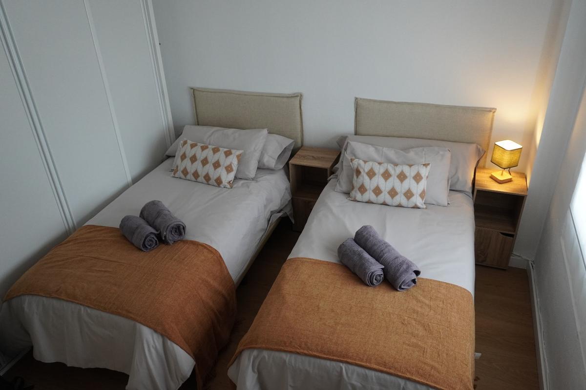 Habitación del alojamiento temporal de la AECC para pacientes oncológicos.