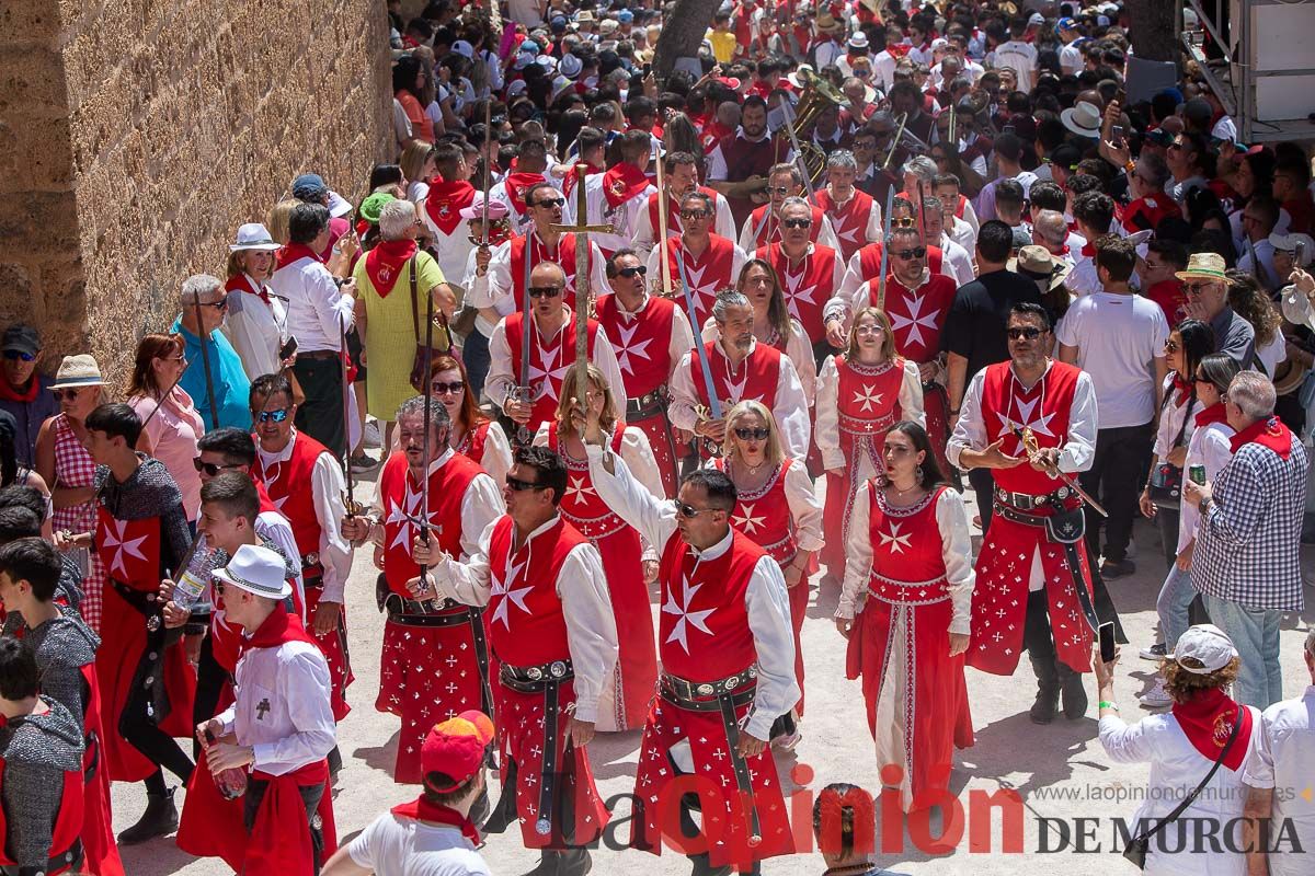 Moros y Cristianos en la mañana del dos de mayo en Caravaca