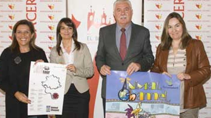 La Diputación de Cáceres y la Caixa ponen en marcha el ciclo de cine para doce municipios