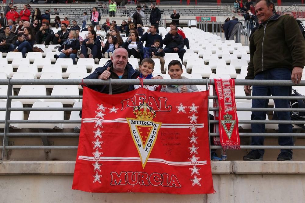Partido entre el Real Murcia y el Linense