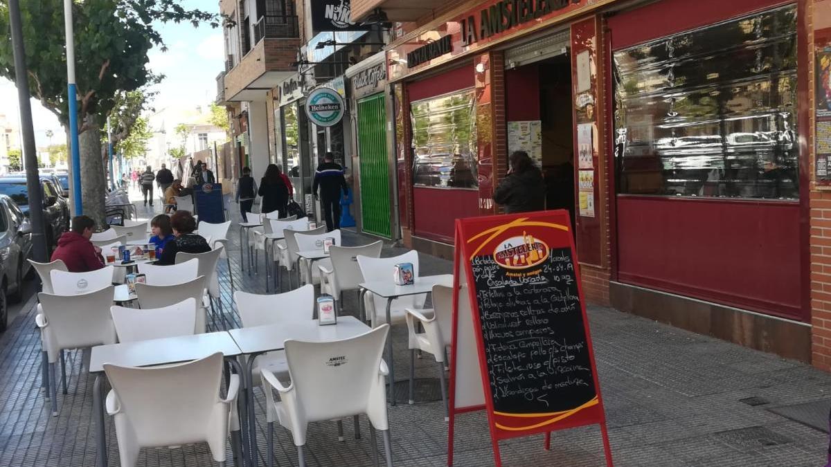 Los hosteleros de Sant Joan convocan una protesta frente al Ayuntamiento ante el «caso omiso» del PSOE