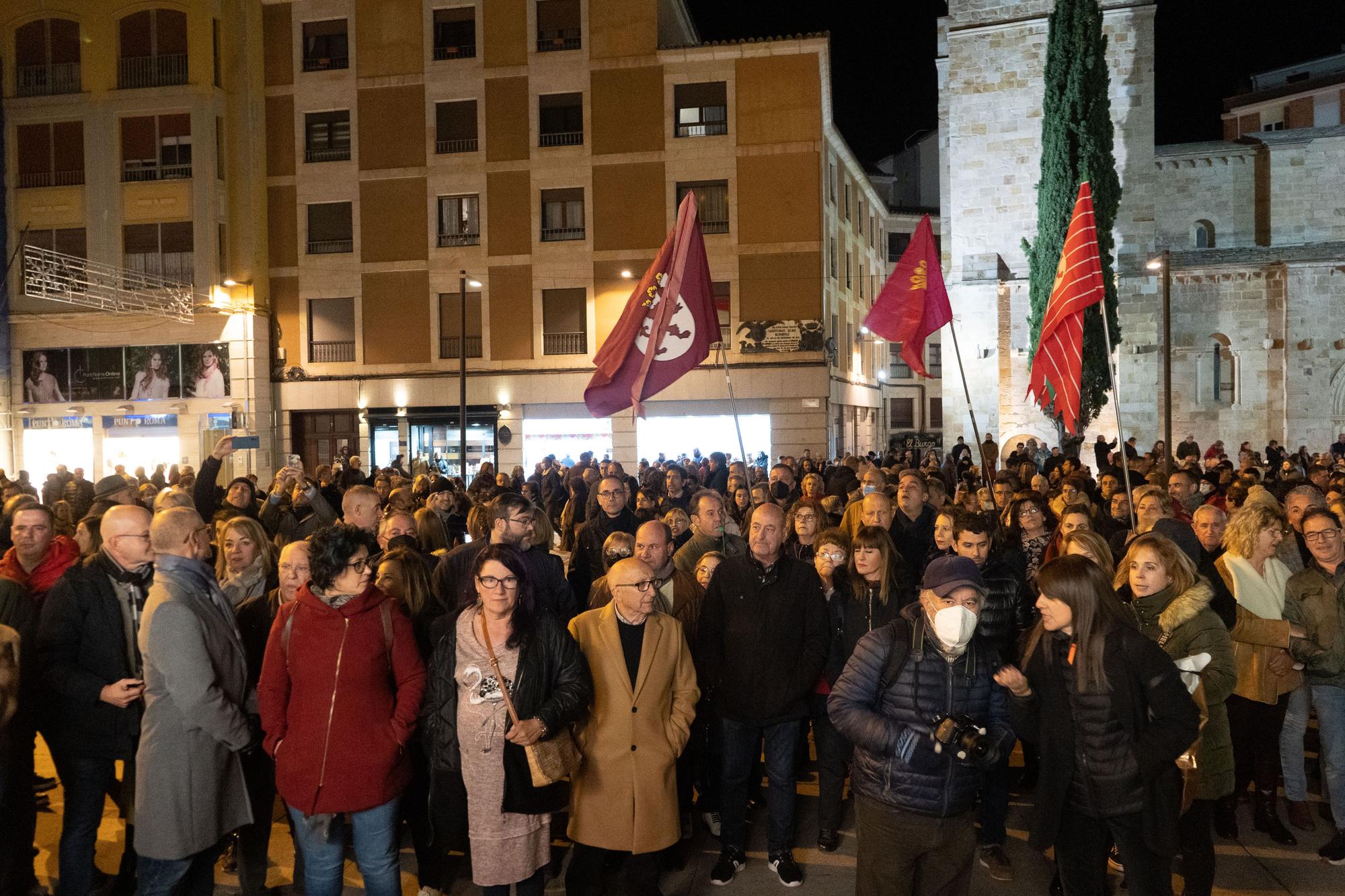 GALERÍA |  Zamora sale a la calle por una fiscalidad diferenciada