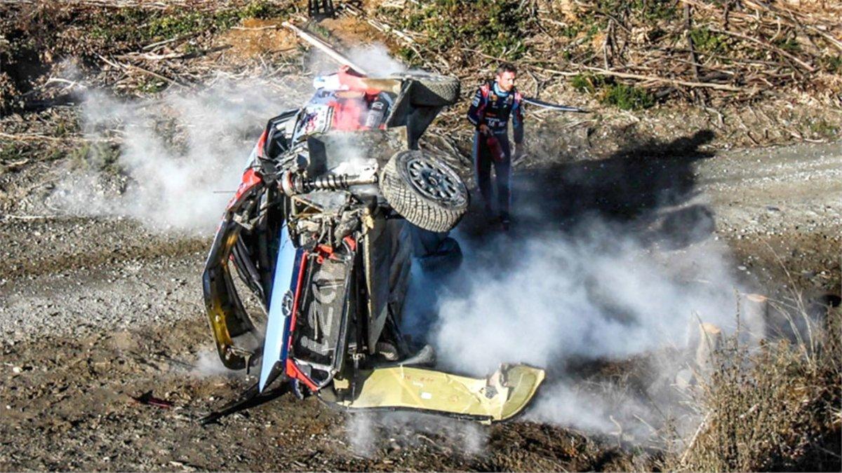 Así quedó el Hyundai de Neuville tras el accidente