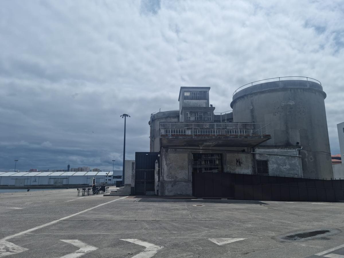 La Fundación Marta  Ortega y sus silos reconvertidos: aspecto exterior