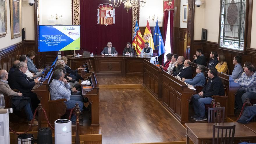 La lucha contra los mosquitos se reactiva en Castellón con seis vuelos reservados