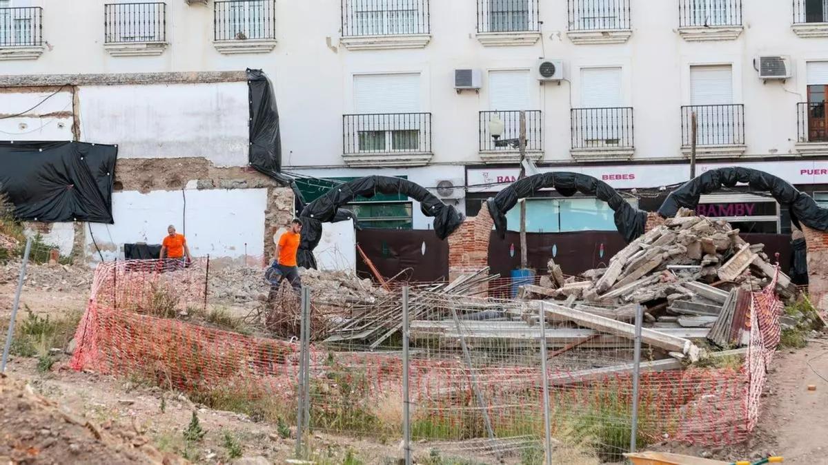 Estado de las obras en el antiguo convento, durante su transformación en un nuevo espacio público.