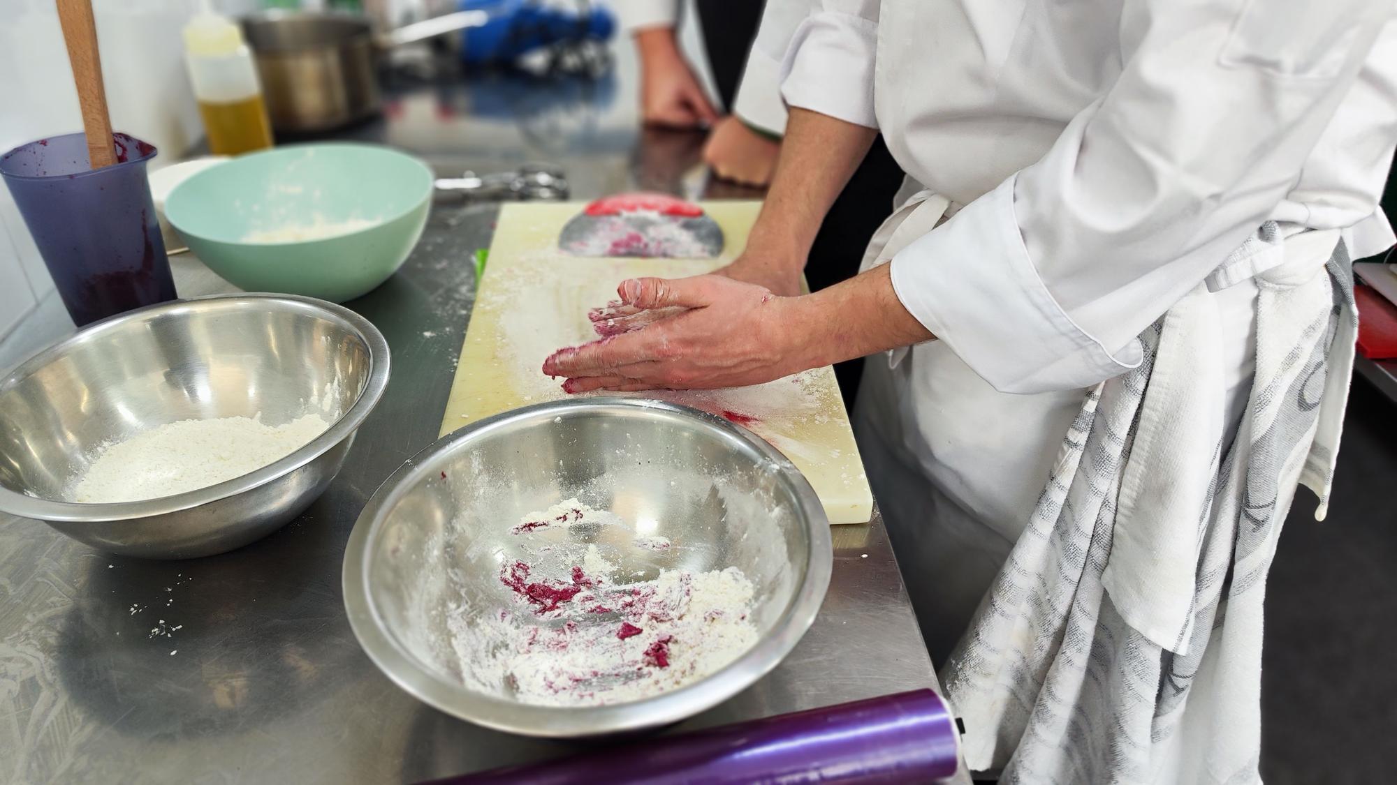 En imágenes: Así fue el cocinado de la final del concurso de Xata Roxa