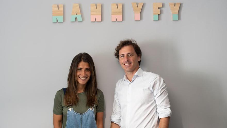 Claudia de la Riva y Julio Ruiz de Alda, cofundadores de Nannyfy.