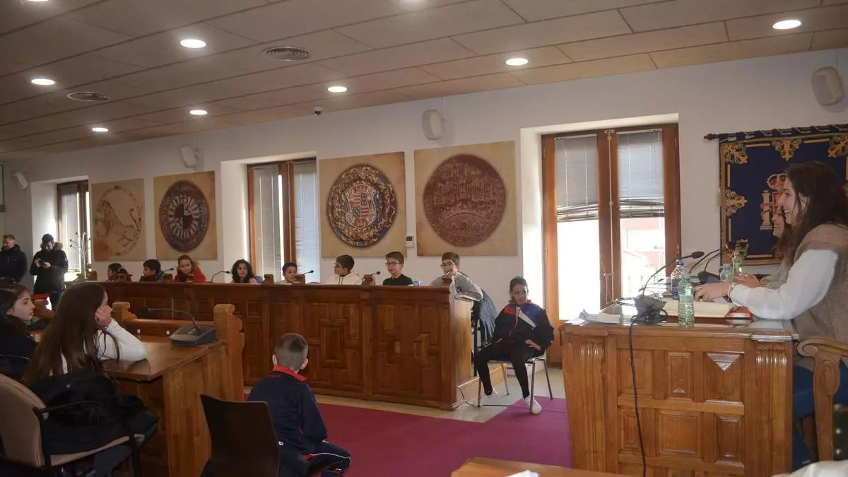 El Ayuntamiento de Benavente, más cerca de los escolares