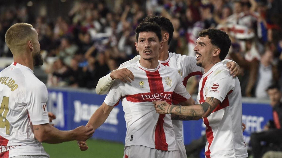 Miguel Loureiro celebra un gol la temporada pasada.