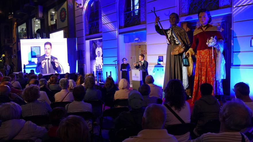 La festa inaugural va tenir lloc, divendres al vespre, a la Rambla i al carrer Monturiol. | JORDI CALLOL