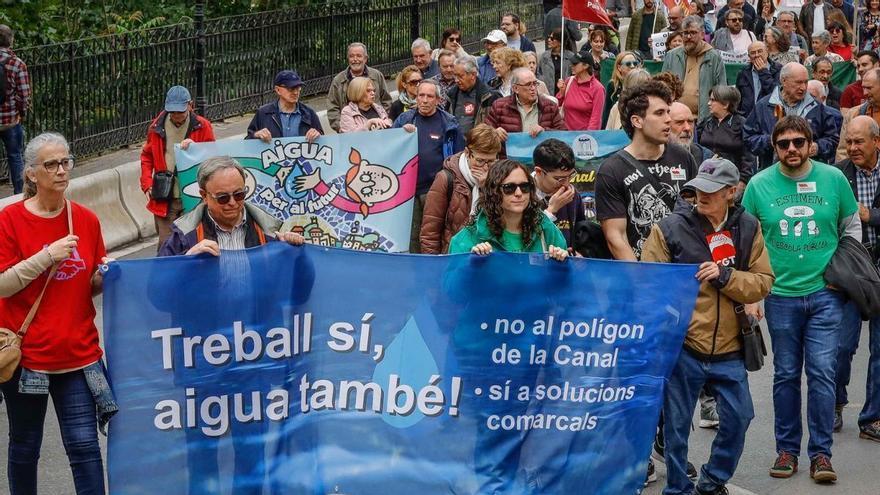 Un 1 de Mayo en Alcoy para defender el acuífero del Molinar y rechazar el polígono de La Canal