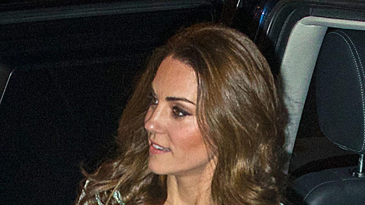 Kate Middleton con vestido 'glitter' para una fiesta informal