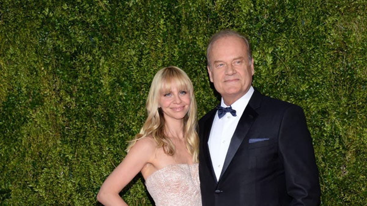 Kayte Walsh y Kelsey Grammer en la gala de los premios Tony 2015