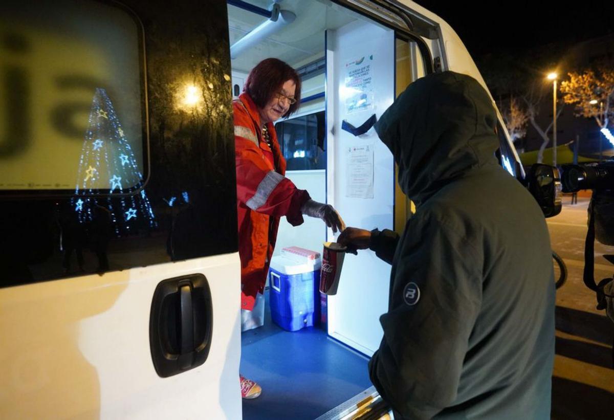 Noche de ‘food trucks’ para las personas sin hogar