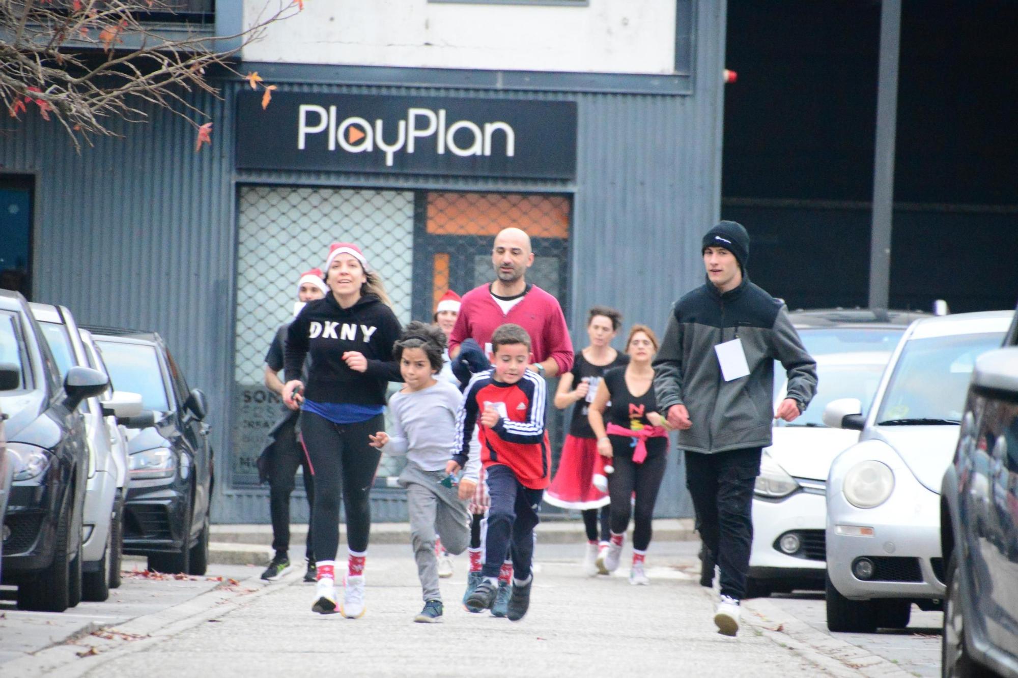 La carrera San Silvestre "Bye bye 2024" de Bueu en imágenes
