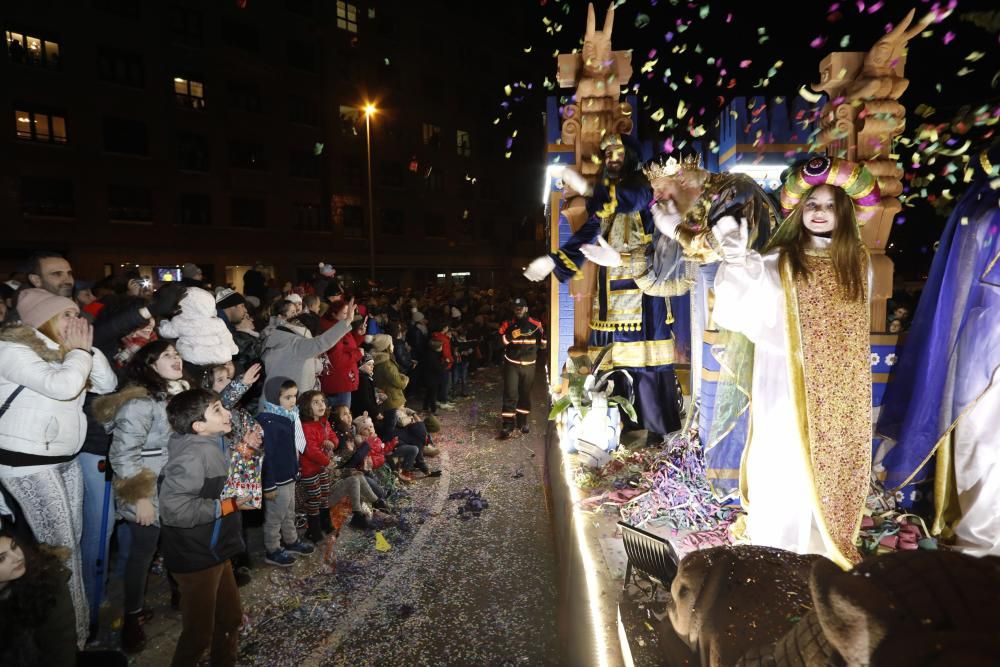 Cabalgata de Reyes 2019 en Gijón
