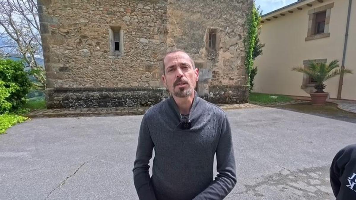 Axel y el precio de vivir solo en un palacio en la naturaleza por solo 150 euros al mes:  Sé que con los precios de España es una locura 